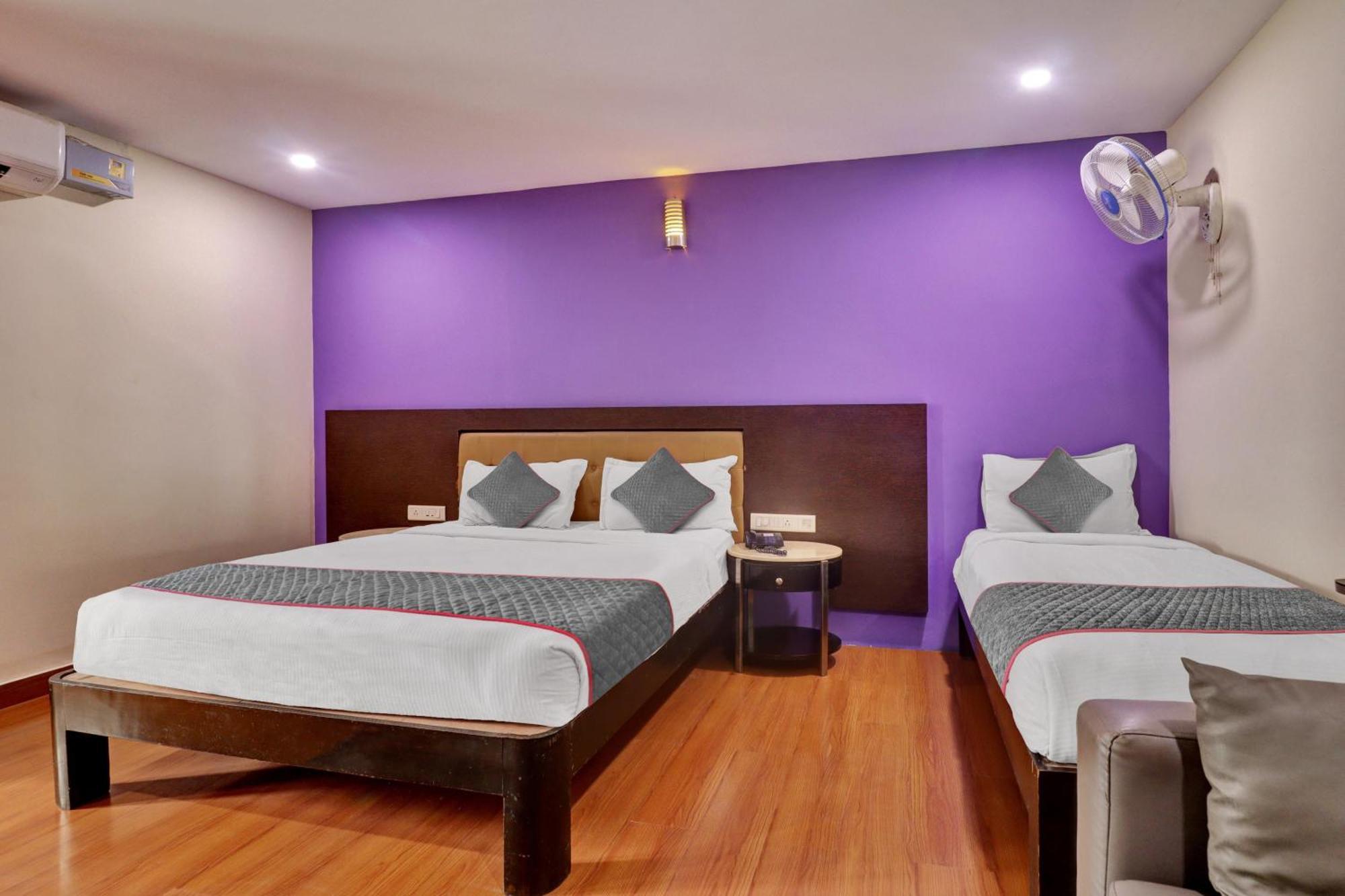 Udayee International Hotel Tirupati Exterior photo