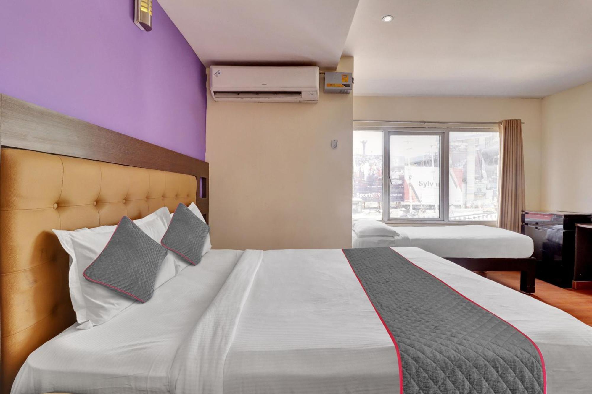 Udayee International Hotel Tirupati Exterior photo
