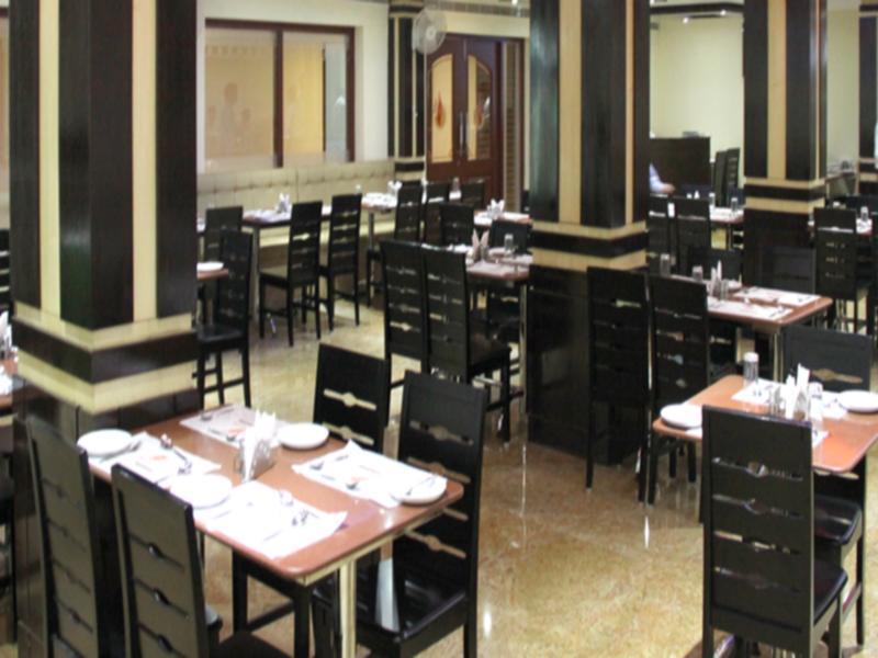 Udayee International Hotel Tirupati Exterior photo